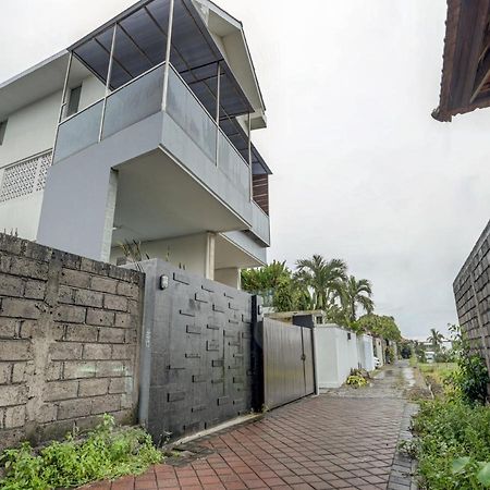 Butterfly2 Hotel Canggu  Exterior photo